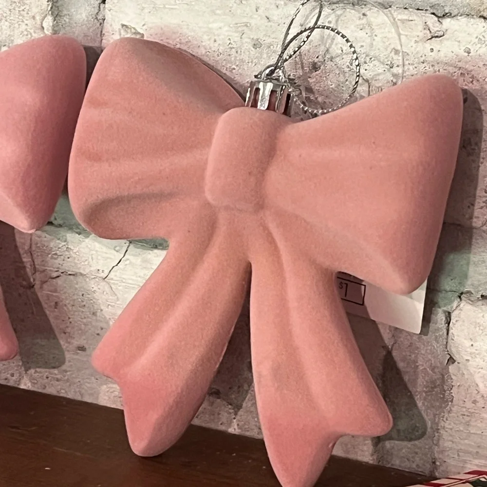 Viral Target Christmas 4” Pink Flocked Velvet Bows Ornaments Set of 4‎